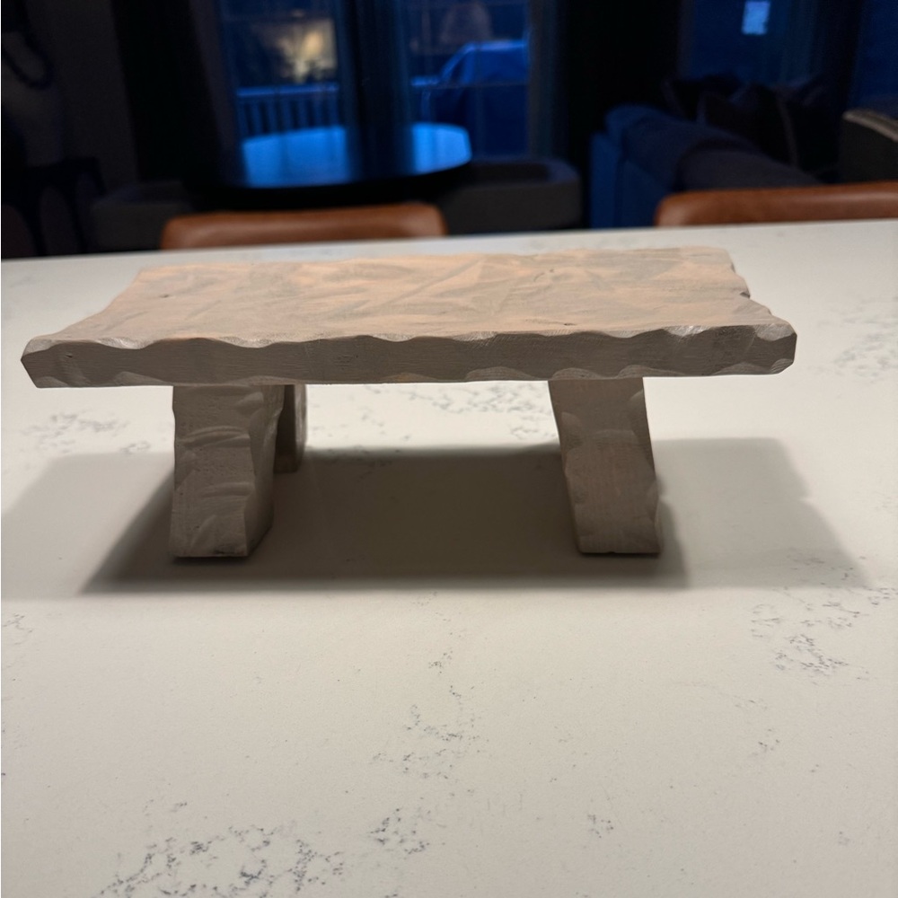 Wooden decorative small pedestal